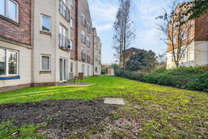 Photo 12- click for photo gallery